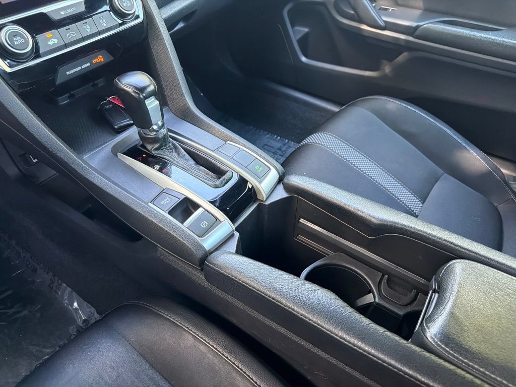 Used 2019 Honda Civic Sport image 22