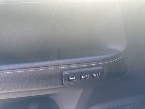 Used 2019 Toyota 4Runner Limited image 19