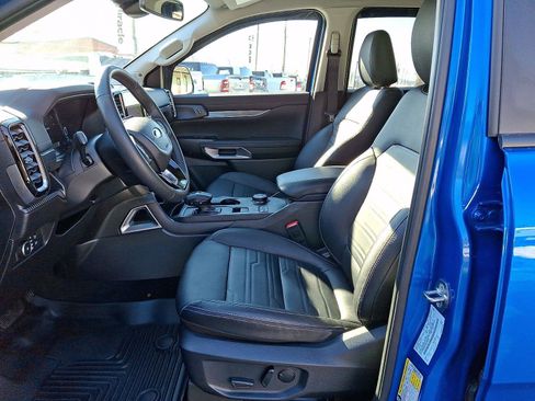 Used 2024 Ford Ranger Lariat w/ FX4 Off-Road Package image 14