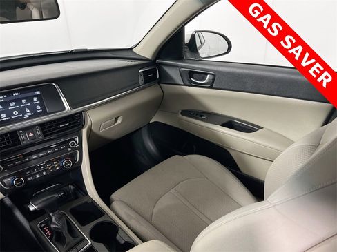 Certified 2017 Kia Optima Premium w/ Hybrid Convenience Package image 22