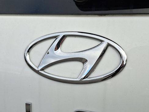 Certified 2023 Hyundai Palisade Limited w/ Cargo Package image 31