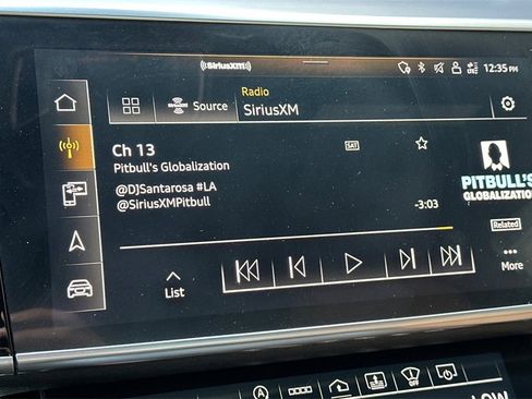 Used 2021 Audi A8 L 4.0T image 17