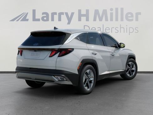 New 2026 Hyundai Tucson SEL FWD image 4