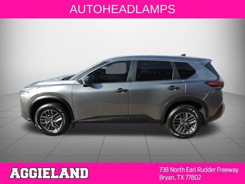 Used 2021 Nissan Rogue S FWD image 7