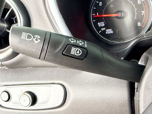 Used 2025 Chevrolet Blazer LT AWD/4WD image 26