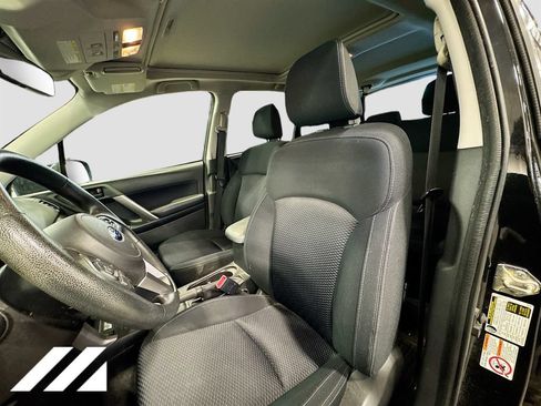 Used 2018 Subaru Forester 2.5i Premium AWD/4WD image 22