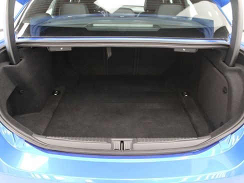 Used 2022 Alfa Romeo Giulia Quadrifoglio image 8