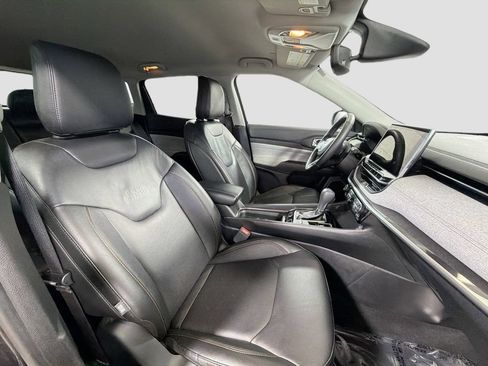 Used 2022 Jeep Compass Latitude AWD/4WD image 29