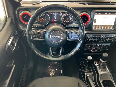 Used 2022 Jeep Gladiator Sport AWD/4WD image 15