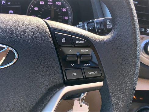 Used 2017 Hyundai Tucson SE w/ SE Popular Package 02 FWD image 25