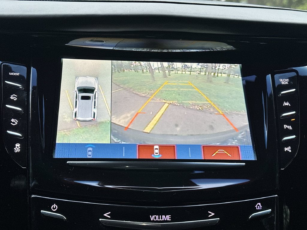 Certified 2019 Cadillac Escalade Platinum AWD/4WD image 15
