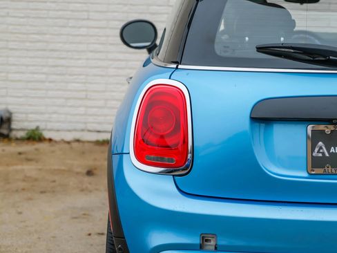 Used 2019 MINI Cooper S image 39