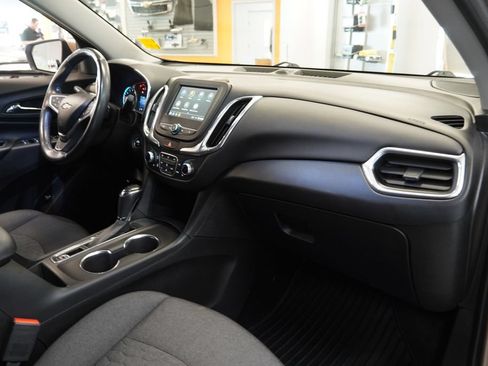 Used 2019 Chevrolet Equinox LT FWD image 36