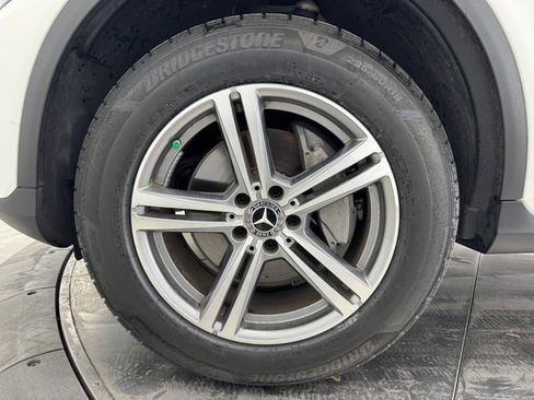Used 2022 Mercedes-Benz GLC 300 image 10