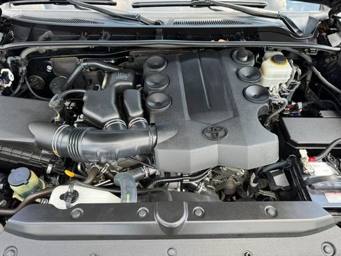 Used 2016 Toyota 4Runner Trail AWD/4WD image 30