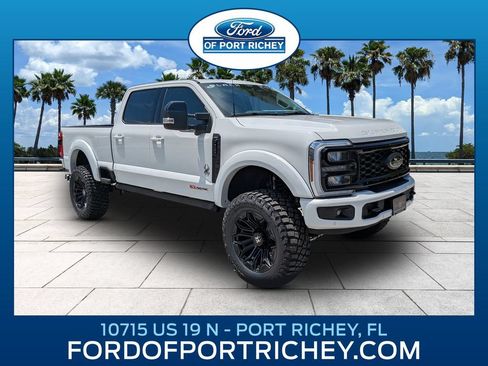 New 2026 Ford F250 Lariat w/ Black Appearance Package AWD/4WD image 1