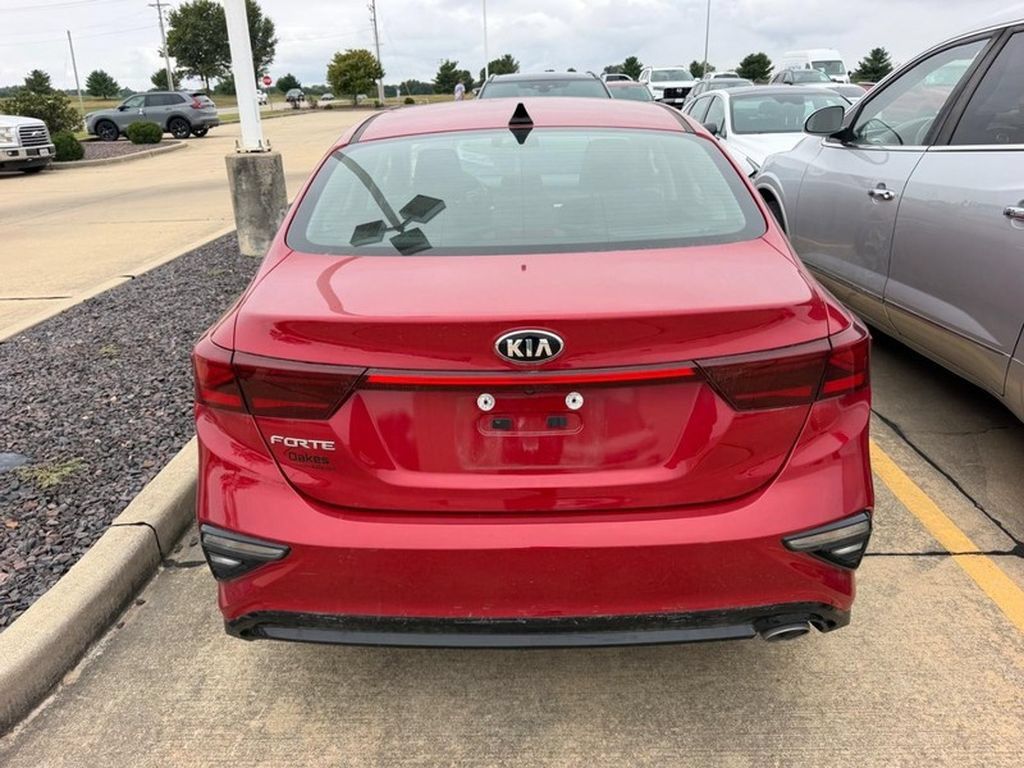 Used 2019 Kia Forte LXS FWD image 3