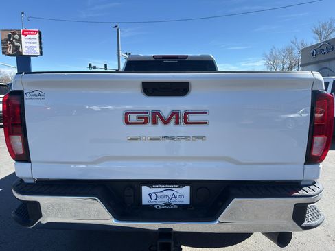 Used 2024 GMC Sierra 2500 Pro image 7