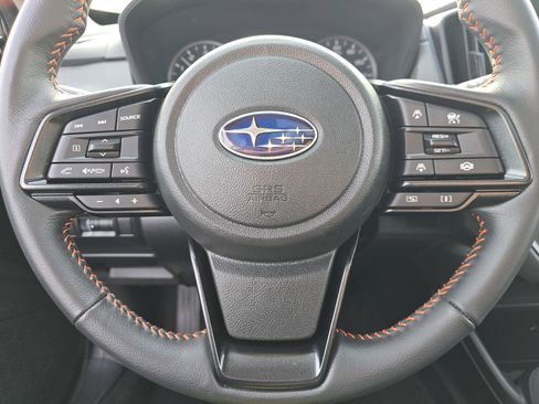 Certified 2024 Subaru Crosstrek 2.5i Limited w/ Crosstrek Mirror Package image 21