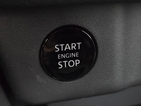 New 2026 Nissan Rogue SV FWD image 28