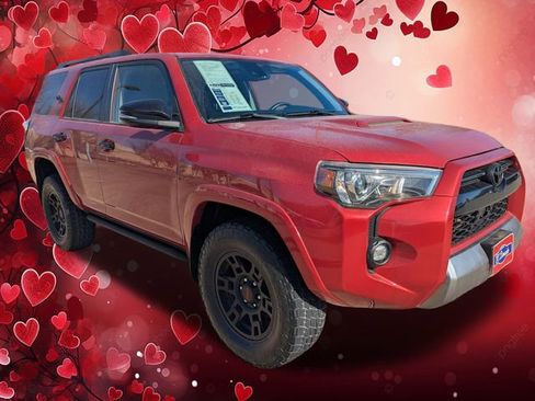 Used 2022 Toyota 4Runner TRD Off-Road Premium image 2