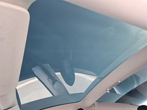 Used 2020 Tesla Model 3 Standard Range Plus image 28