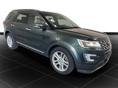 Used 2016 Ford Explorer Limited w/ Equipment Group 301A image 7