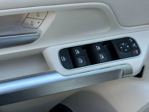 Certified 2025 Mercedes-Benz GLB 250 GLB 250 4D Sport Utility image 14