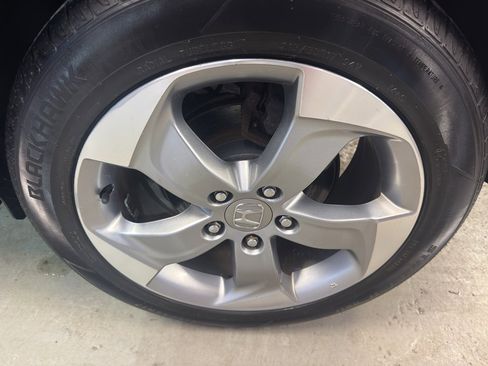 Used 2017 Honda HR-V LX image 32