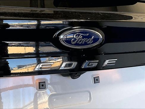 Used 2022 Ford Edge SEL w/ Convenience Package image 28