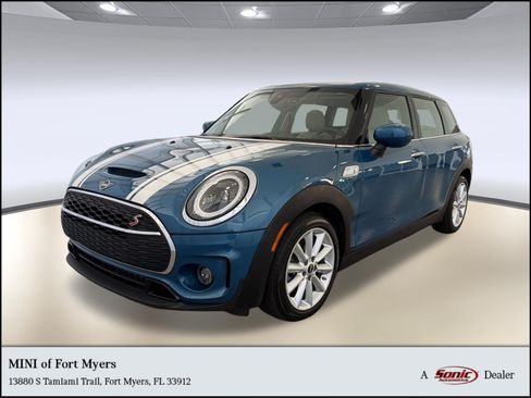 Used 2024 MINI Cooper Clubman S w/ Signature Upholstery Package FWD image 1