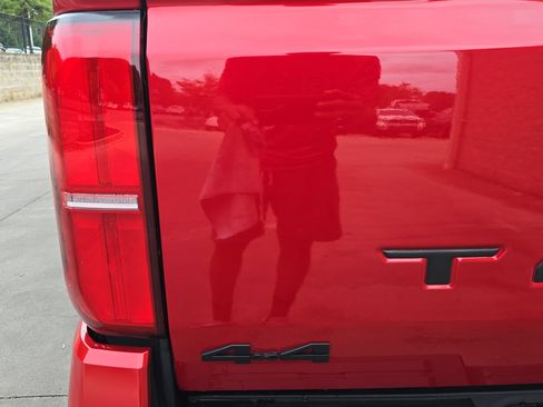 Used 2024 Toyota Tacoma TRD Off-Road AWD/4WD image 35
