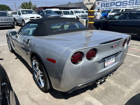 Used 2006 Chevrolet Corvette Convertible w/ Preferred Equipment Group image 5