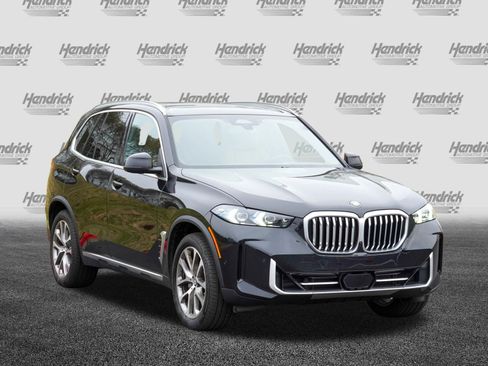 Used 2026 BMW X5 xDrive40i image 2