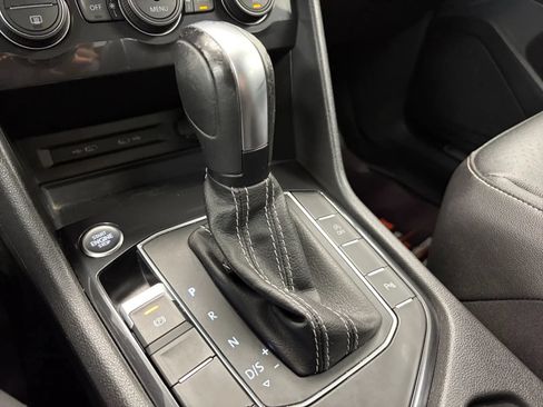 Used 2021 Volkswagen Tiguan SE R-Line AWD/4WD image 27