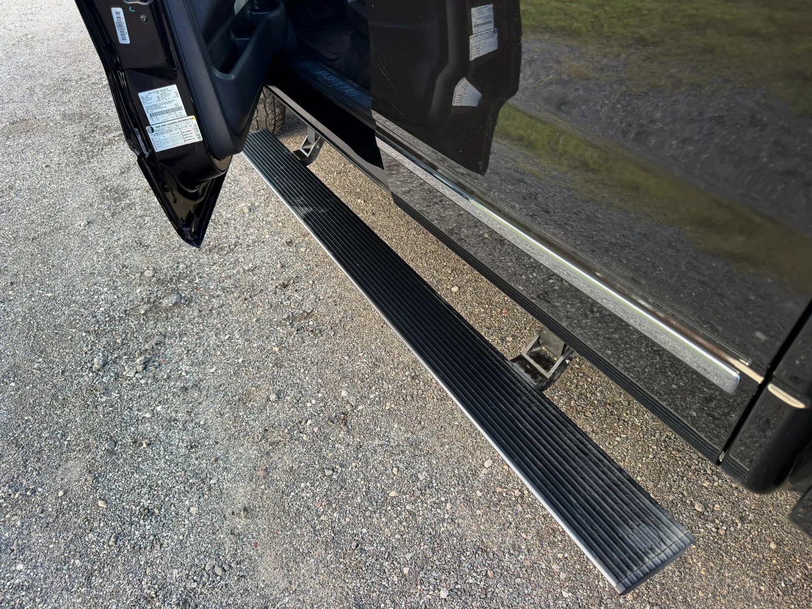 Used 2014 Ford F150 Platinum AWD/4WD image 21