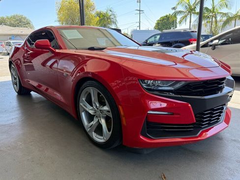 Used 2019 Chevrolet Camaro SS image 7