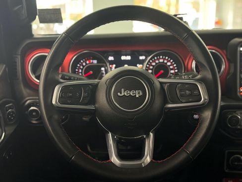 Used 2021 Jeep Wrangler Unlimited Rubicon image 17