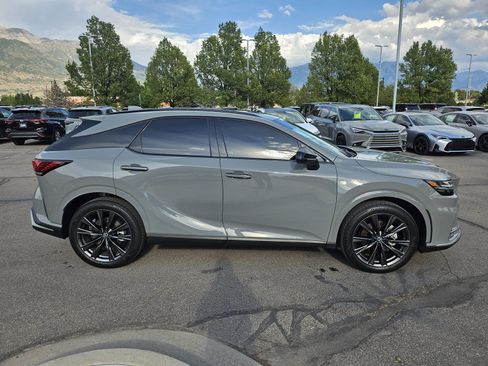 Used 2026 Lexus RX 350h w/ Convenience Package AWD/4WD image 4