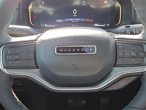 Used 2023 Jeep Wagoneer Series II image 20