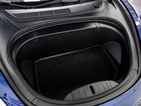 Used 2018 Tesla Model 3 Long Range image 46