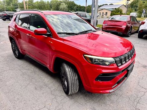 Used 2022 Jeep Compass Limited w/ (RED) Package AWD/4WD image 6