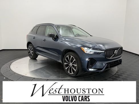 Used 2023 Volvo XC60 B5 Plus w/ Climate Package image 1