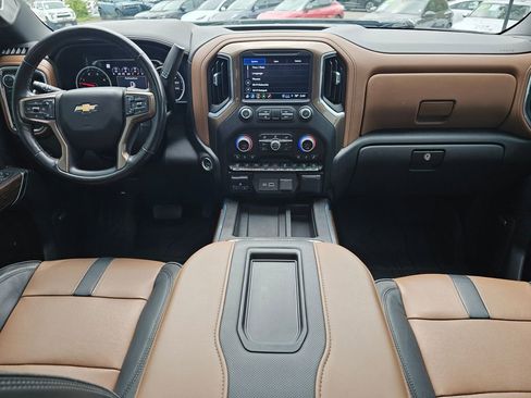 Used 2022 Chevrolet Silverado 2500 High Country w/ Z71 Off-Road Package image 20