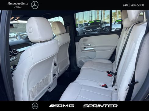 New 2026 Mercedes-Benz GLB 250 image 14