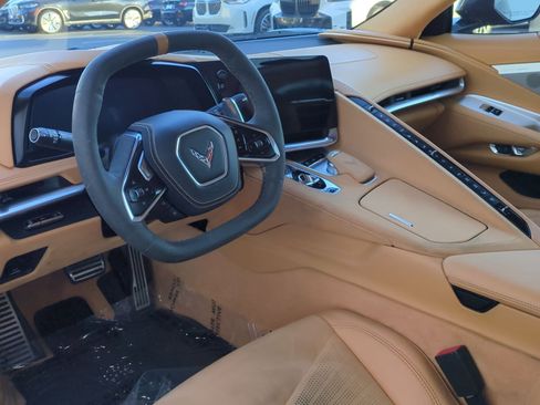 Used 2021 Chevrolet Corvette Stingray Premium Conv w/ Z51 Performance Package image 29