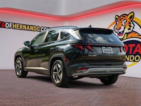 Used 2025 Hyundai Tucson SEL FWD image 8