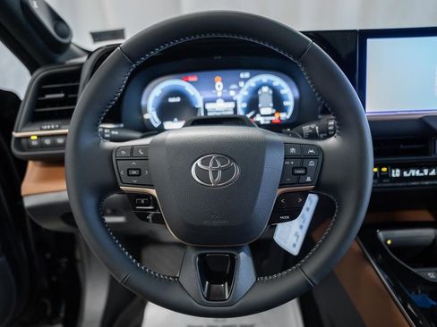 New 2026 Toyota Crown Signia AWD/4WD image 31