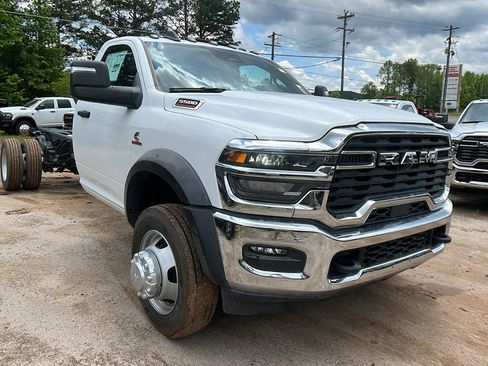 New 2025 RAM 5500 Tradesman image 5