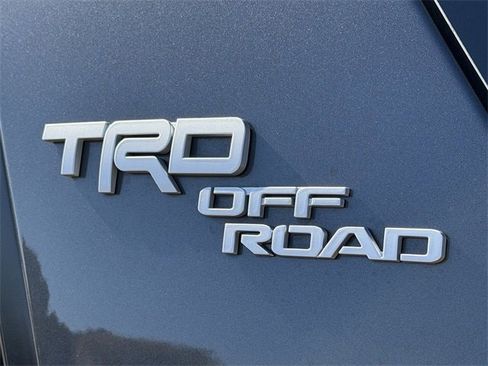 Certified 2021 Toyota 4Runner TRD Off-Road Premium image 9